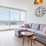 Brand New Apartment With Ocean & Volcano Views